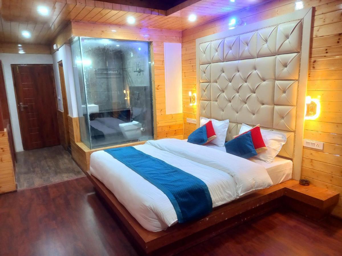 Humble Holiday Inn Kufri Simla Extérieur photo