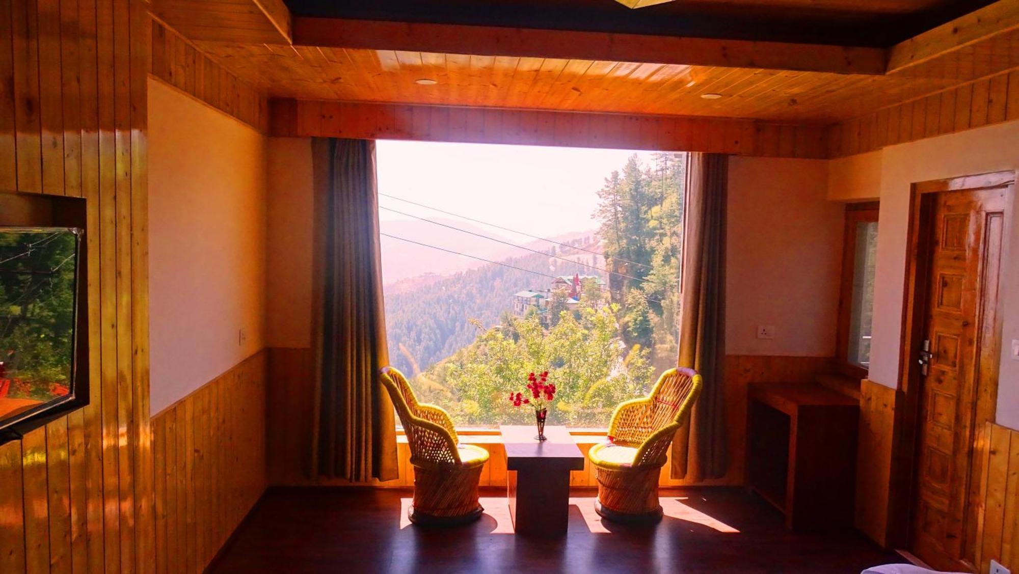 Humble Holiday Inn Kufri Simla Extérieur photo