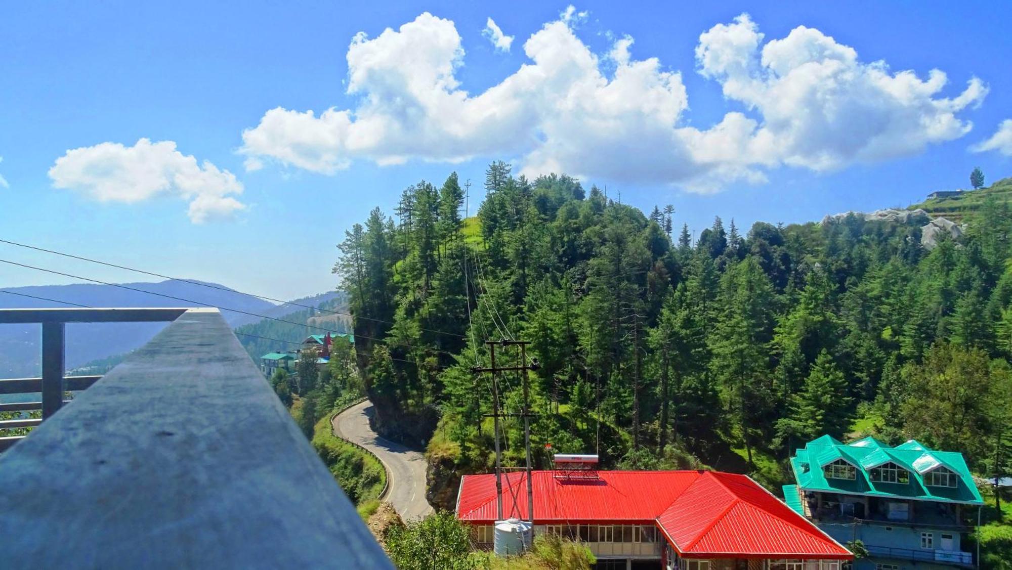Humble Holiday Inn Kufri Simla Extérieur photo